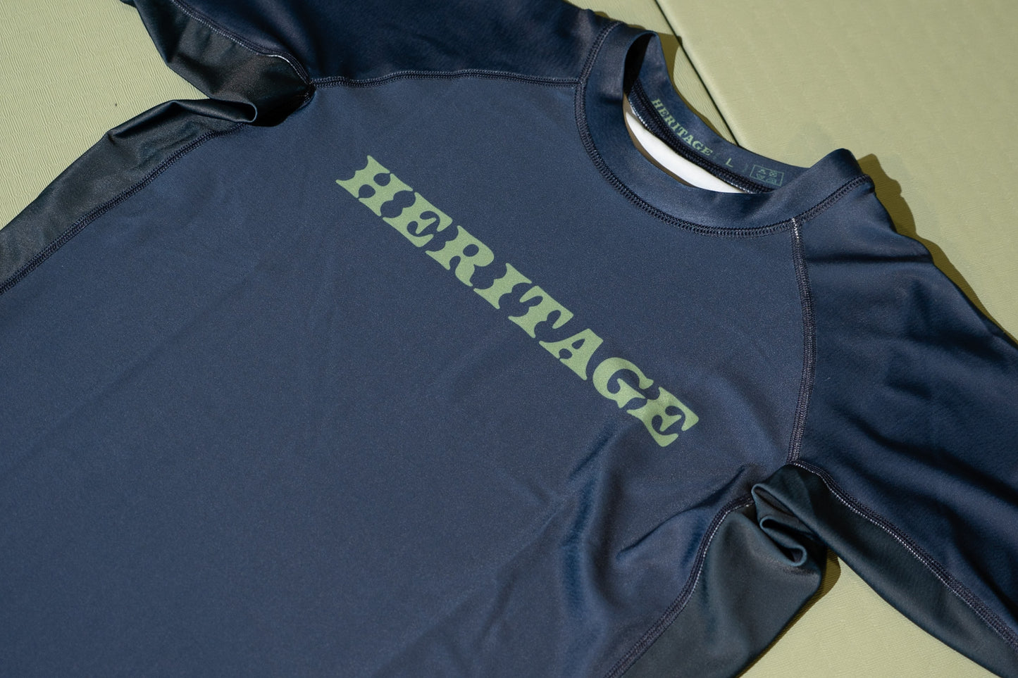Heritage "Rooted" Rashguard Navy L/S