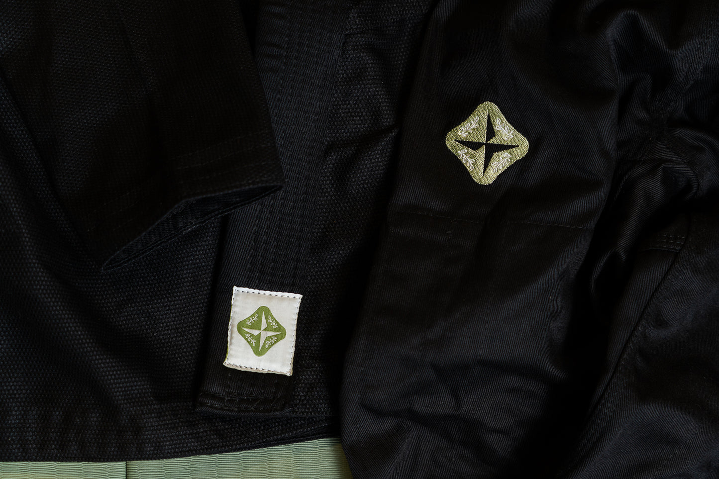 Heritage "Rooted" Kids Kimono Black